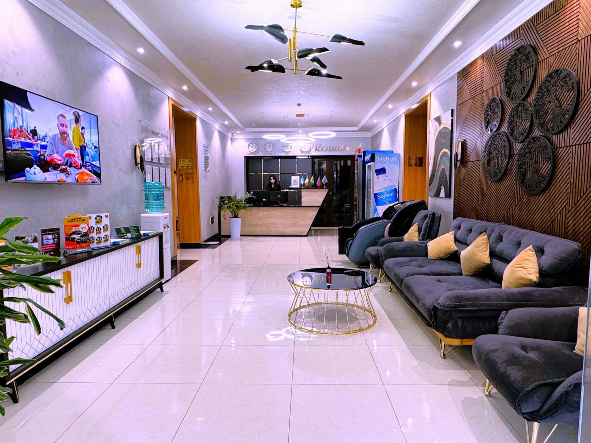The Moon Tashkent Hotel Екстериор снимка